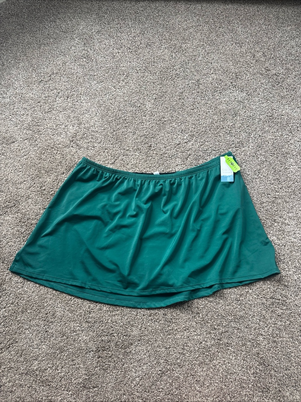 Swim by Cacique Women’s 26 Emerald Green Skirt nwt Retails $54.95 Mint Condition